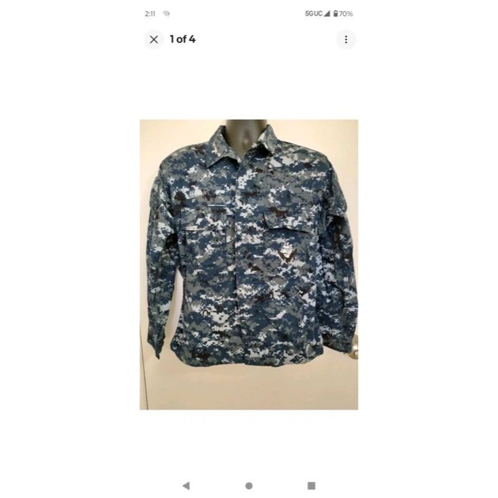 US Navy Working Uniform Digital Blue Button Up Shirt Men's Size Small Short